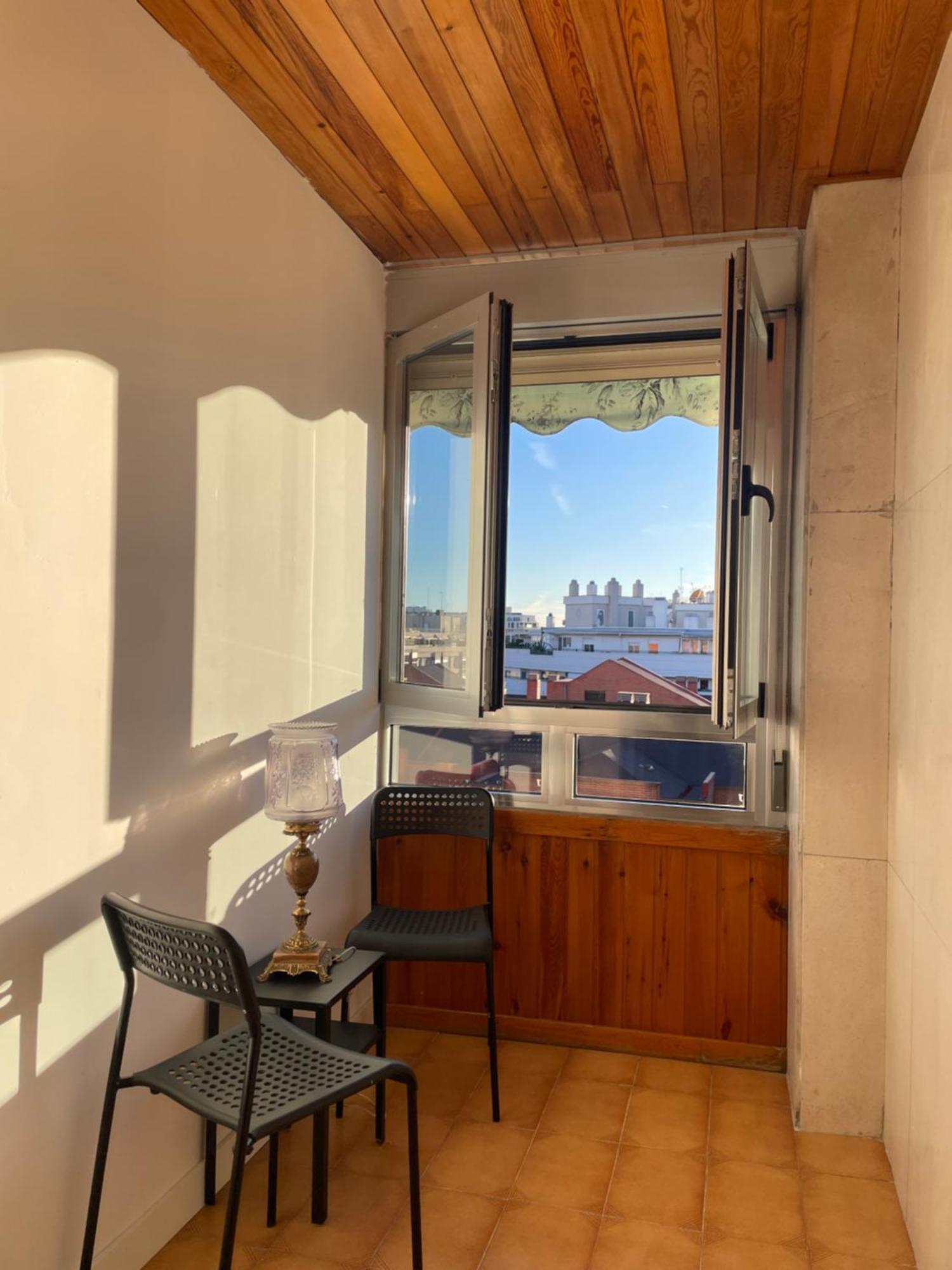 Private Rooms Madrid Atocha Екстериор снимка