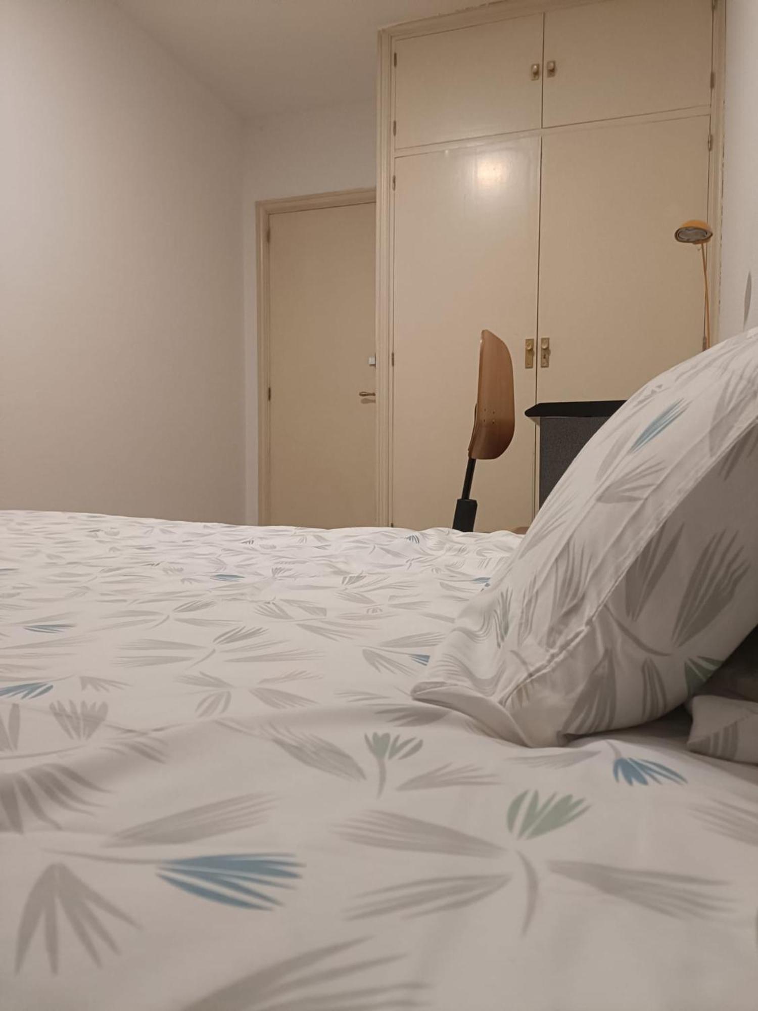 Private Rooms Madrid Atocha Екстериор снимка