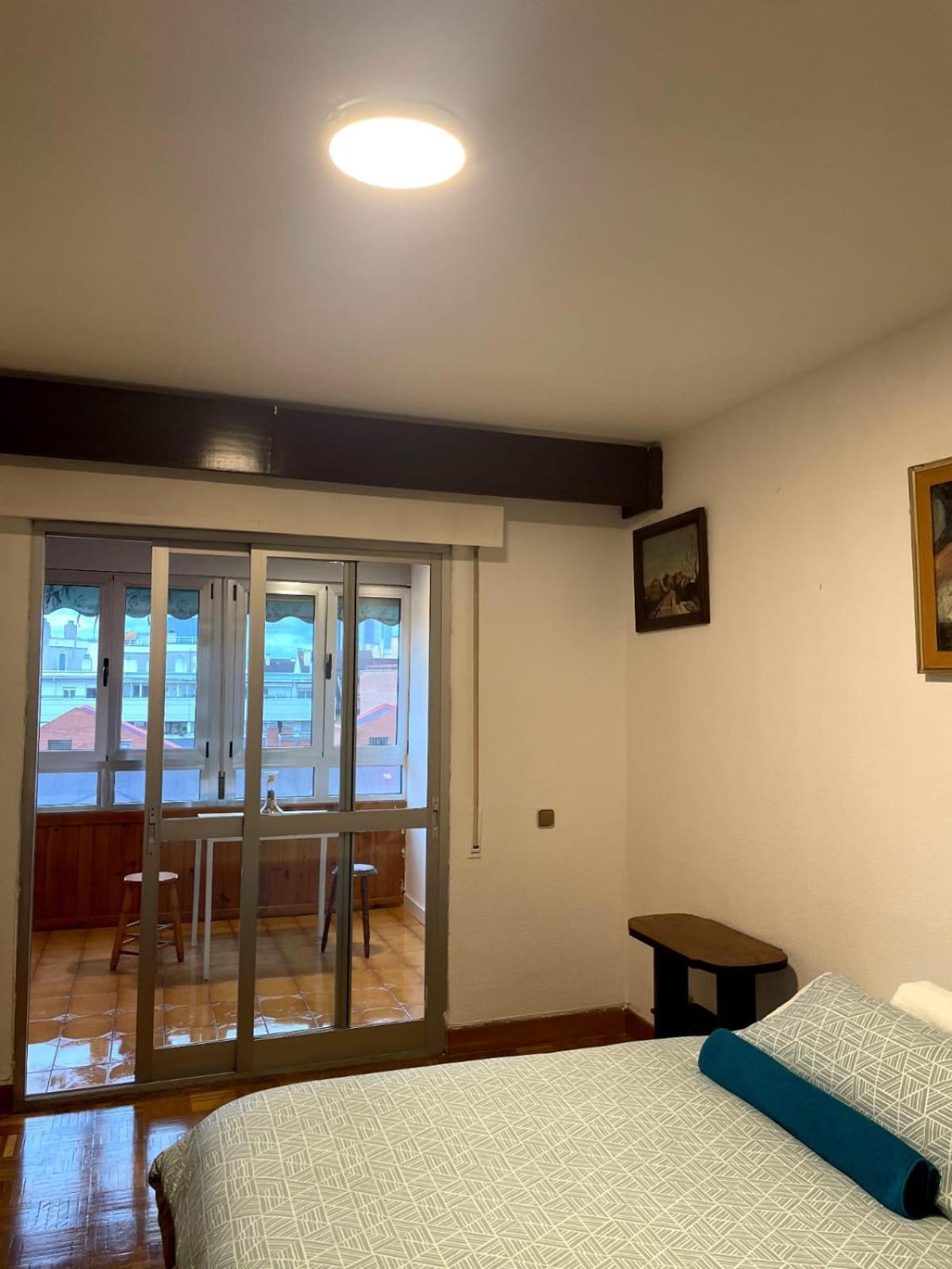 Private Rooms Madrid Atocha Екстериор снимка