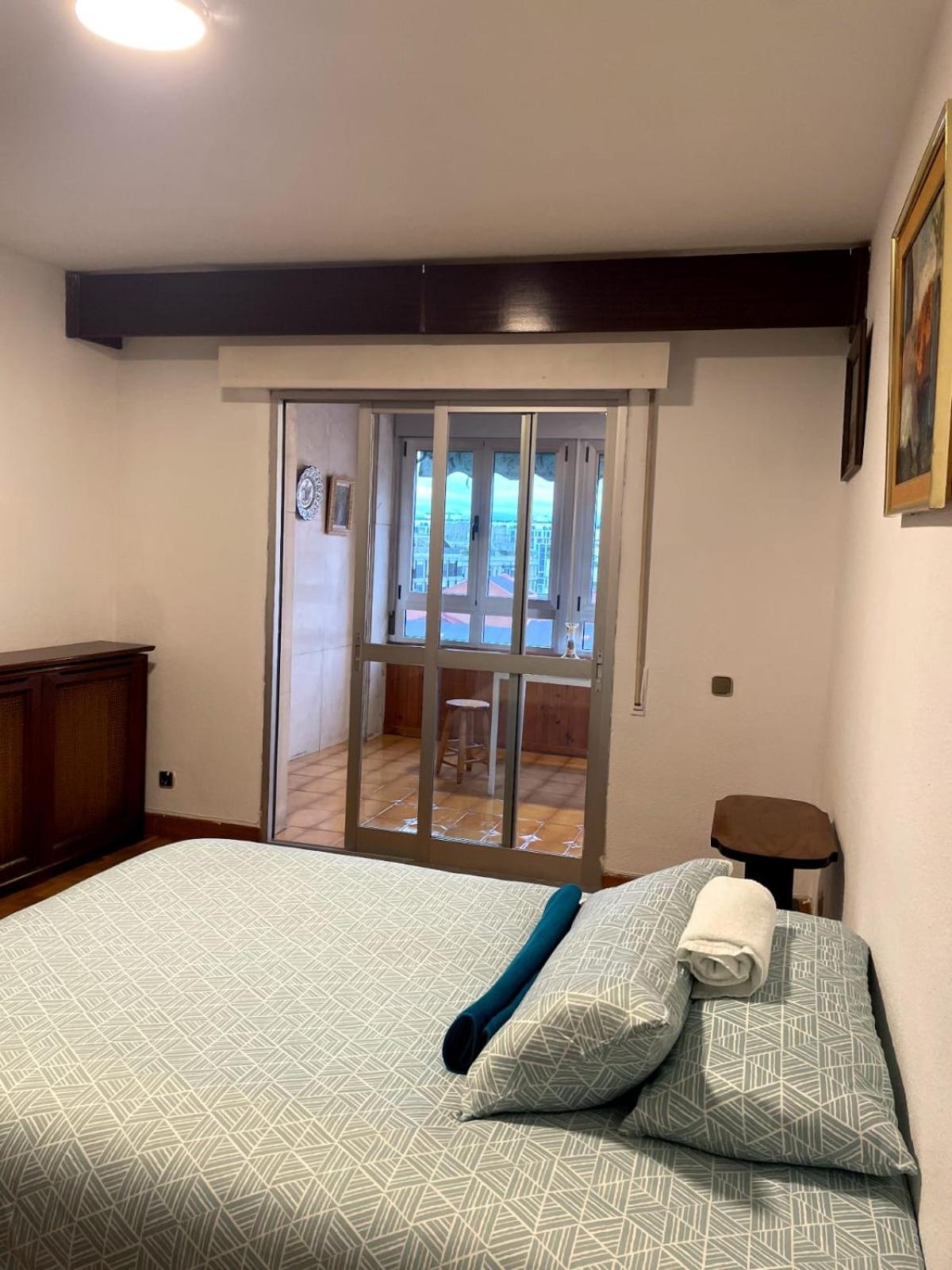 Private Rooms Madrid Atocha Екстериор снимка